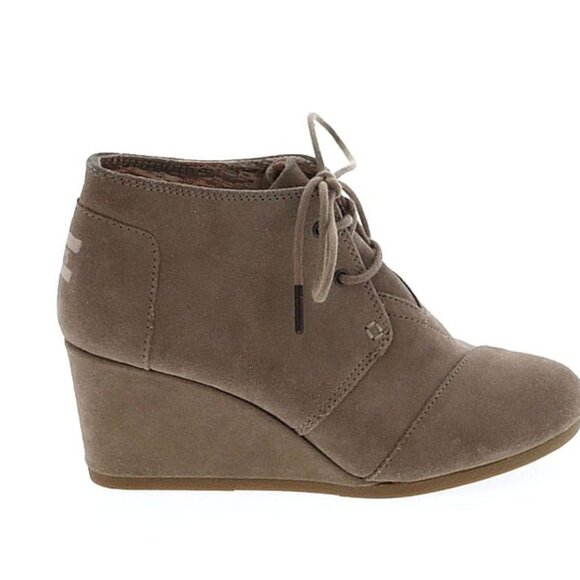 Toms Women’s Wedge Bootie Boots Desert Lace-up Taupe Suede Ankle Size 8.5 - Picture 1 of 16